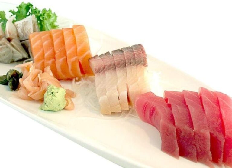 Can Pregnant Women Eat Raw Tuna [Answered]