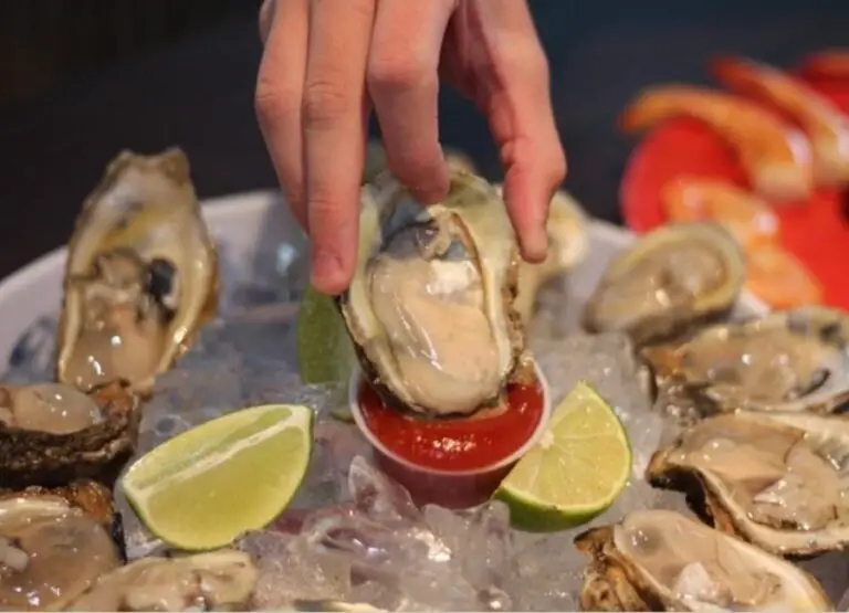 9 Top Dangers of Eating Too Many Oysters